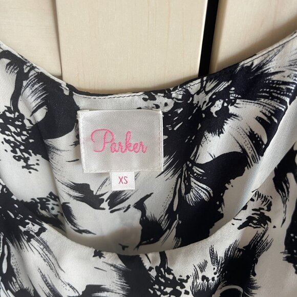 Parker NY Silk Summer Dress with a beautiful black print in XS - Picture 2 of 3